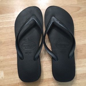 Black Havaianas wedge Flip flops sz US 6